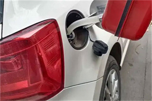 鼎城24小时救援车收费标准