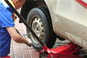 鼎城附近拖车24小时服务热线电话